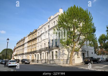 Period architecture at the junction of the leafy residential streets of Elm Park Road and The Vale, Chelsea, London SW3, England, UK Stock Photo