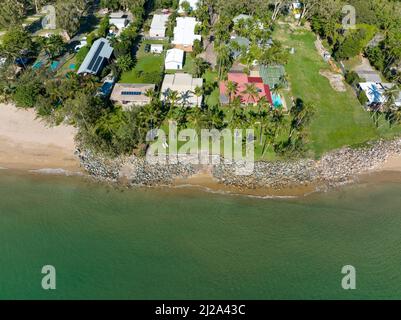 Blacks Beach, Mackay, Queensland, Australia - April 2022: Drone aerial of the absolute beachfront location of the tropical Comfort Resort Blue Pacific Stock Photo