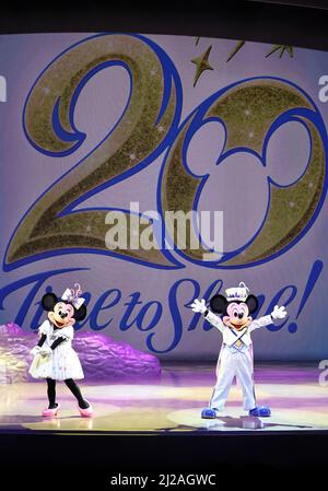 March 31, 2022, Urayasu, Japan - Disney characters Mickey (R) and Minnie Mouse (L) perform on the stage to celebrate the 20thanniversary of the Tokyo DisneySea at a press preview at the Tokyo Disneyland in Urayasu, suburban Tokyo on Thursday, March 31, 2022. Tokyo DisneySea will have the new attraction to celebrate park's 20th anniversary 'Shining With You' from April 1 through September 3.    (Photo by Yoshio Tsunoda/AFLO) Stock Photo