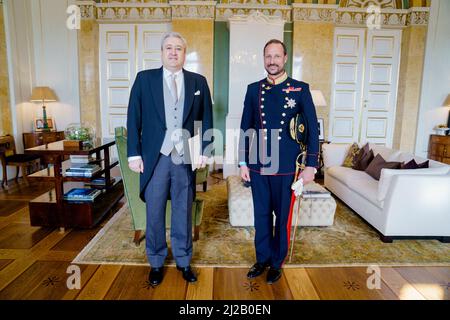 Oslo, Norway. 31st Mar, 2022. Oslo 20220331.Crown Prince Haakon receives Azerbaijan's new ambassador, Zaur Ahmadov, for a solemn audience at the Palace in Oslo Photo: Stian Lysberg Solum/NTB Credit: NTB Scanpix/Alamy Live News Stock Photo