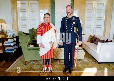 Oslo, Norway. 31st Mar, 2022. Oslo 20220331.Crown Prince Haakon receives Bhutan's new ambassador, Tenzin Rondel Wangchuk, for a solemn audience at the Palace in Oslo Photo: Stian Lysberg Solum/NTB Credit: NTB Scanpix/Alamy Live News Stock Photo