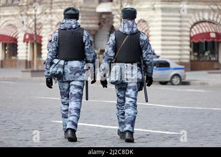 Russian military forces of National Guard in bulletproof vests patrol the Red square in Moscow Stock Photo