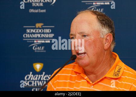 Sep 5, 2011-Incheon, South Korea-Mark O'mera attend press conference during the PGA Tour Songdo IBD Championship in Incheon, west of Seoul, on Sep 5, 2011, South Korea. The Songdo IBD Championship is a golf tournament on the Champions Tour. It was played for the first time as the Posco E&C Songdo Championship in September 2010 at the Jack Nicklaus Golf Club Korea in Songdo, South Korea. It was the Champions Tour's first tournament in Asia. The purse in 2010 was US$3,000,000, with $450,000 going to the winner. This was the largest purse ever for a Champions Tour event. Stock Photo