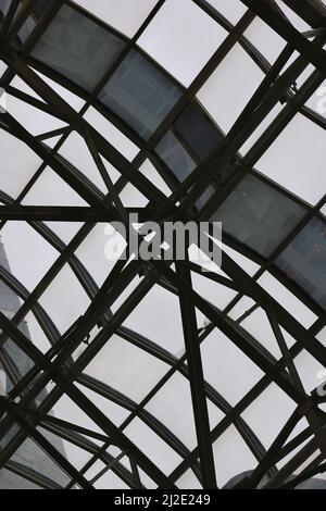 The structural window glazing at Chicago’s Ogilvie train station Stock