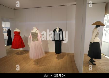 PARIS, FRANCE - JULY 22, 2017: Dior Fashion Luxury Store In Avenue Montaigne  In Paris, France. Stock Photo, Picture and Royalty Free Image. Image  141899393.