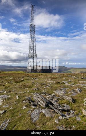 Transmitter on the summit of Snaefell, Isle of Man Stock Photo