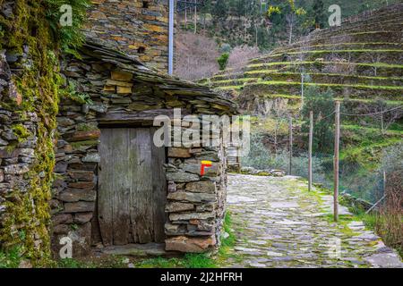 An old stone house in Piodao, Aldeias de Xisto, Portugal. Schist villages in Portugal Stock Photo