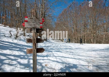 Hiking in winter in Simbruini Mountains Regional Park, Lazio, Italy Stock Photo
