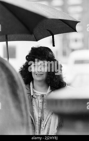 Victoria Wood As Seen on TV, television series, outdoor filming comedy sketches of Acorn Antiques, a spoof of a low budget soap opera, which appear in the show. June 1987. Pictured, Victoria Woods Stock Photo