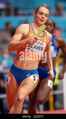 Lieke Klaver NED running the first leg of the women’s relay final on ...