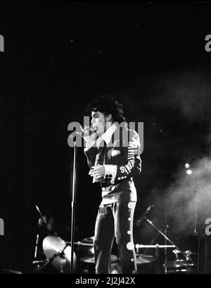 Prince in concert at the NEC, 5th August 1988. LoveSexy Tour