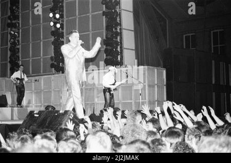 Frankie Goes to Hollywood, European Tour 1987, in concert at the Manchester GMex Centre, England, 10th January 1987. Lead singer, Holly Johnson Stock Photo