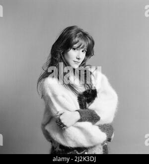 Tiffany, american singer aged 16 years old, poses for pictures, Daily Mirror Studio, London, Thursday 21st January 1988. Tiffany is in the UK to promote her single, I Think We're Alone Now, which is current at number 3 in the charts. Stock Photo