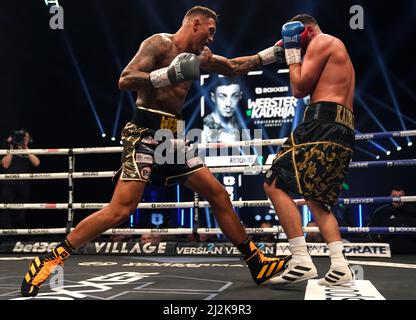 Michael Webster (left) and Erdogan Kadrija in the cruiser weight bout at the Utilita Arena, Newcastle. Picture date: Saturday April 2, 2022. Stock Photo