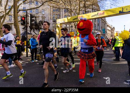 Runners at the start during the 2022 London Landmarks Half Marathon. Picture date: Sunday April 3, 2022. Stock Photo