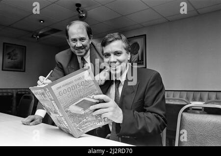 Ken Rogers, Book launch, One Hundred Years of Goodison Glory, The Official Centenary History, Photo-call at Goodison Park, home of Everton Football Club, 24th August 1992. Pictured with Howard Kendall, Manager. Stock Photo
