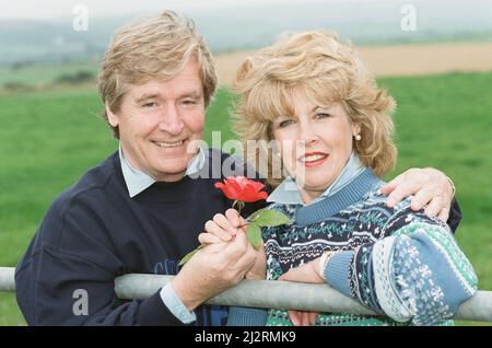 Actor William Roache in Wales with his wife Sarah. 20th August 1993. Stock Photo