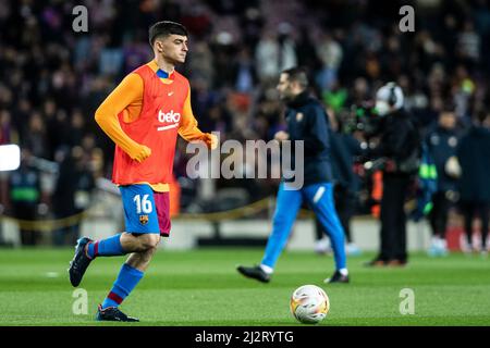 Barcelona, Spain. 3rd April 2022; Nou Camp, Barcelona, Spain: la liga League football, FC Barcelona versus Sevilla: Pedri of FC Barcelona during the warm up in La Liga match against Sevilla FC in Camp Nou Stadium. Credit: Action Plus Sports Images/Alamy Live News Stock Photo