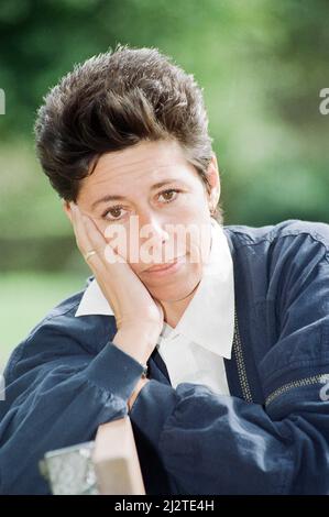 Sally Becker, British Aid Worker and Heroine, pictured 10th September 1993. Sally had stayed on in war-torn former Yugoslavia after helping drive aid convoys for the Medjugorje Appeal charity, based in Surrey. The 33 year old artist from Hove in Sussex left Bosnia a heroine, dubbed the Angel of Mostar for single handedly rescuing wounded children trapped in the battle torn city. Stock Photo