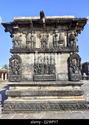 Ornate wall panel reliefs depicting Hindu deities, Ranganayaki, Andal, temple, West wall, Chennakesava temple complex, Belur, Karnataka, India Stock Photo