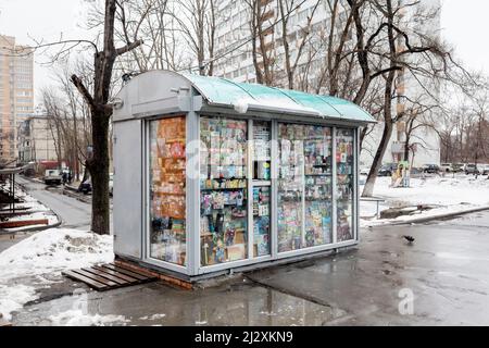 Russia, Vladivostok, March 21, 2022. Post office on the street. This is common way to sell newspapers and magazines in Russia and post-Soviet space. L Stock Photo