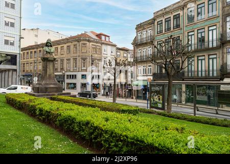 Porto, Portugal. March 2022.  the Stone Bust of Guilherme Gomes Fernandes in the homonymous garden in the city center Stock Photo