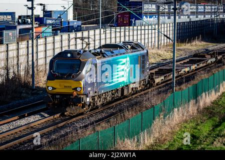 Direct Rail Services - Class 88 - 88005 'Minerva' passing DIRECT in the low winter light Stock Photo