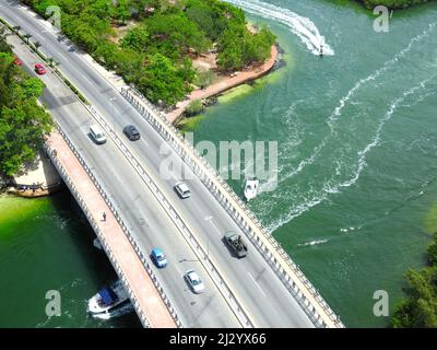 cancun lagoon bridge