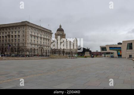 Cunard Building and The Port of Liverpool Building at Pier Head Stock Photo