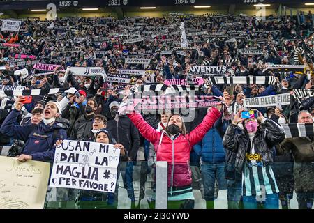 Turin, Italy. 03rd, April 2022. Football fans of Juventus seen on the stands during the Serie A match between Juventus and Inter at Allianz Stadium in Turin. (Photo credit: Gonzales Photo - Tommaso Fimiano). Stock Photo