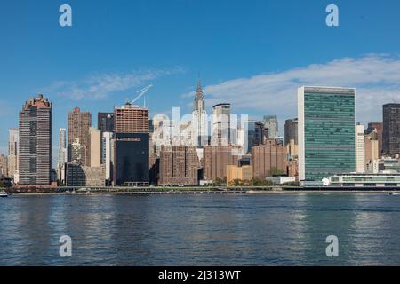 NEW YORK, USA - OCT 10, 1999: 98 Degrees was between 1997 and 2002 a very  popular boyband in the USA Stock Photo - Alamy