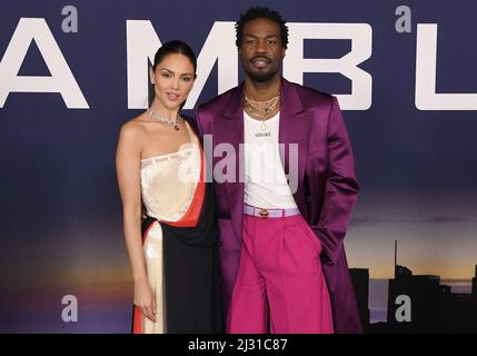 Los Angeles, USA. 04th Apr, 2022. (L-R) Eiza González and Yahya Abdul-Mateen II at the AMBULANCE Los Angeles Premiere held at the Academy Museum of Motion Pictures in Los Angeles, CA on Monday, ?April 4, 2022. (Photo By Sthanlee B. Mirador/Sipa USA) Credit: Sipa USA/Alamy Live News Stock Photo