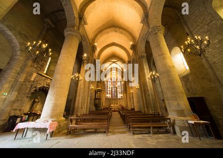 Interior View of Carcassonne  Medieval Inner City (Cité Médiévale) Basilica - Basilique Saint Nazaire in France Stock Photo