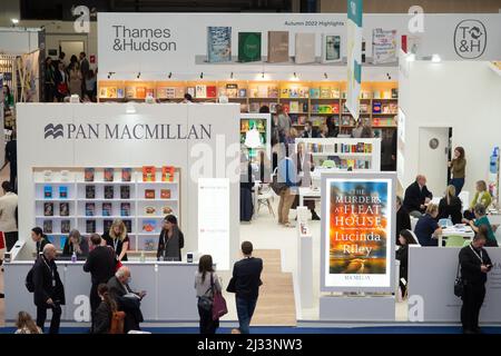 London, UK. 5th Apr, 2022. London Book Fair Returns to Olympia. The London Book Fair's first day offered endless delights for bookworms of all descriptions with displays from Ukraine and Sharjah with traditional dancers to Palestinian poetry and Miss Elizabeth Bennett and Mr Darcy from Jane Austen's 'Pride and Prejudice'. Credit: Peter Hogan/Alamy Live News Stock Photo