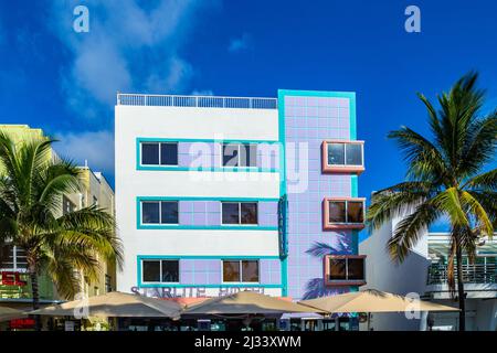 MIAMI, USA - AUG 5, 2013: The Starlite hotel located next to Colony Hotel at Ocean Drive and built in the 1930's is one of the most photographed hotel