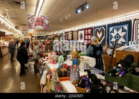 Blanks Quilts and Crafts vendor at Bird in Hand Farmers Market PA Stock Photo