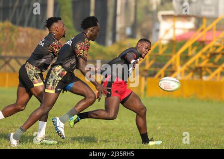 Kampala, Uganda. 5th Apr, 2022. Players of Uganda's Rugby Sevens team attend a training session at Kyadondo Rugby Grounds in Kampala, capital of Uganda, on April 5, 2022. Uganda national rugby sevens team resumed training in preparation for the African Men's Rugby Sevens Championship. Credit: Hajarah Nalwadda/Xinhua/Alamy Live News Stock Photo