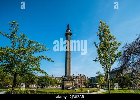 Melville Monument. St Andrew Square, New Town, Edinburgh, United Kingdom.