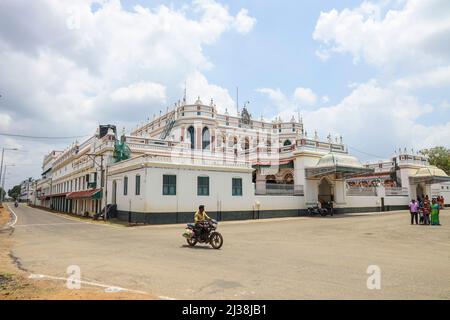 Chetttinad Palace also called Raja's palace, a 19th-century Chettinad mansion in Kanadukathan, Sivaganga district, Chettinad, Tamil Nadu, India Stock Photo