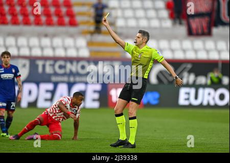 Vicenza, Italy. 06th Apr, 2022. The Referee of the match Maresca