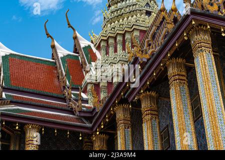 Bangkok, Thailand - Mar 29, 2022: The artistic rooftop architecture and decoration of Royal Pantheon or Prasat Phra Dhepbidorn, a great pavilion at th Stock Photo