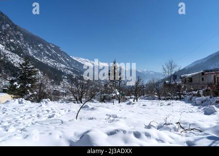 Nehru Kund is a cold water natural spring made up of the Bhrigu Lake water, which is quite famous in Manali. 18-02-2022 himachal, india Stock Photo