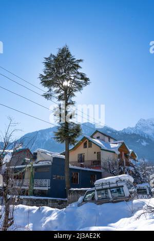 Nehru Kund is a cold water natural spring made up of the Bhrigu Lake water, which is quite famous in Manali. 18-02-2022 himachal, india Stock Photo