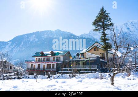 Nehru Kund is a cold water natural spring made up of the Bhrigu Lake water, which is quite famous in Manali. 18-02-2022 himachal, india Stock Photo