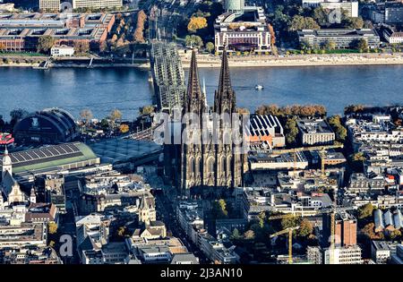 Cologne Cathedral, High Cathedral Church of Cologne, Old Town, Cologne, Rhineland, North Rhine-Westphalia, Germany Stock Photo