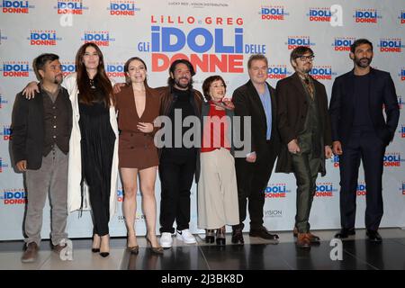 Rome, Italy. 07th Apr, 2022. Rome, Piazza Cavour, photocall of the film 'The idols of women'. Pictured: cast Credit: Independent Photo Agency/Alamy Live News Stock Photo