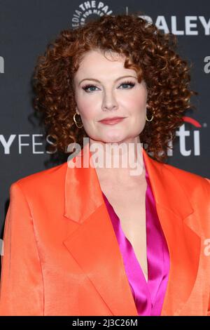Los Angeles, USA. 06th Apr, 2022. Rebecca Wisocky at the PaleyFest 2022 - Ghosts and The Neighborhood at Dolby Theater on April 6, 2022 in Los Angeles, CA (Photo by Katrina Jordan/Sipa USA) Credit: Sipa USA/Alamy Live News Stock Photo
