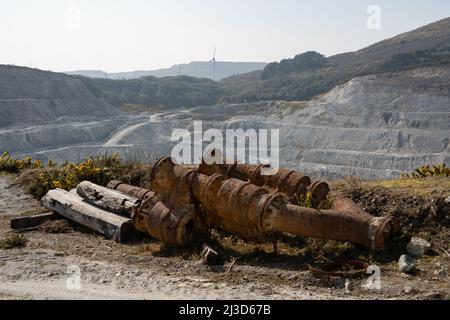 Present day china clay extraction at Wheal Martyn and Greensplat, as viewed from the Wheal Martyn Clay Works Museum, Cornwall, UK. Stock Photo