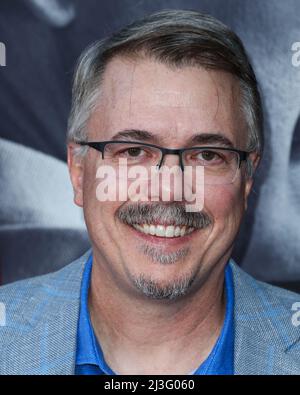 Hollywood, United States. 07th Apr, 2022. HOLLYWOOD, LOS ANGELES, CALIFORNIA, USA - APRIL 07: Vince Gilligan arrives at the Los Angeles Premiere Of AMC's 'Better Call Saul' Season 6 held at the Hollywood American Legion Theatre Post 43 on April 7, 2022 in Hollywood, Los Angeles, California, United States. (Photo by Xavier Collin/Image Press Agency) Credit: Image Press Agency/Alamy Live News Stock Photo