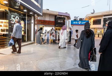 Riyadh, Saudi Arabia, 1st April 2022: old local market in Riyadh, Olaya street Stock Photo